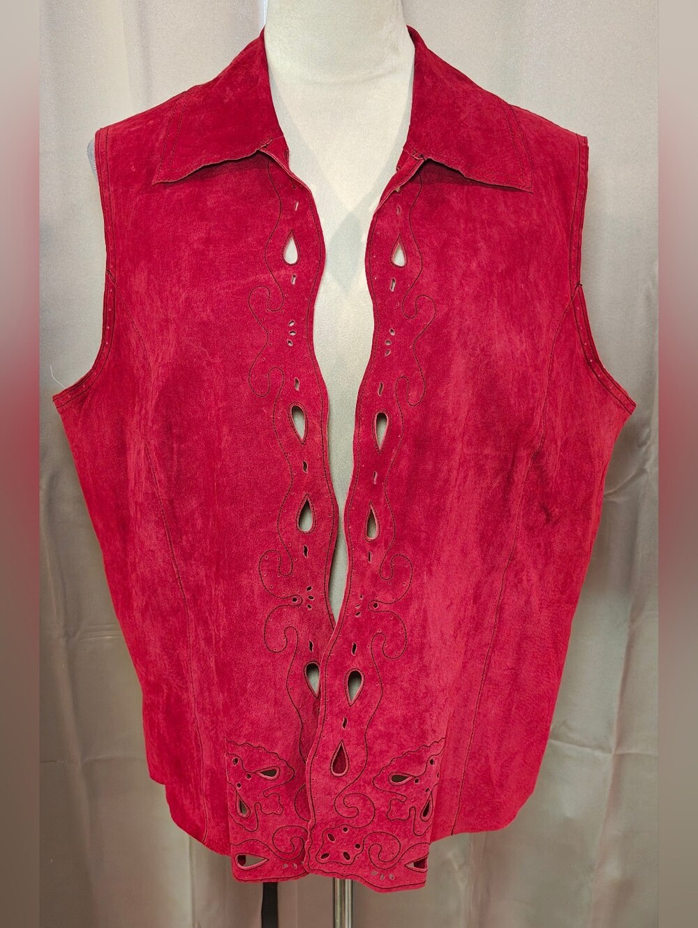 🔥Vintage Coldwater Creek Red Suede Learher Cutout Plus Size Vest🔥
